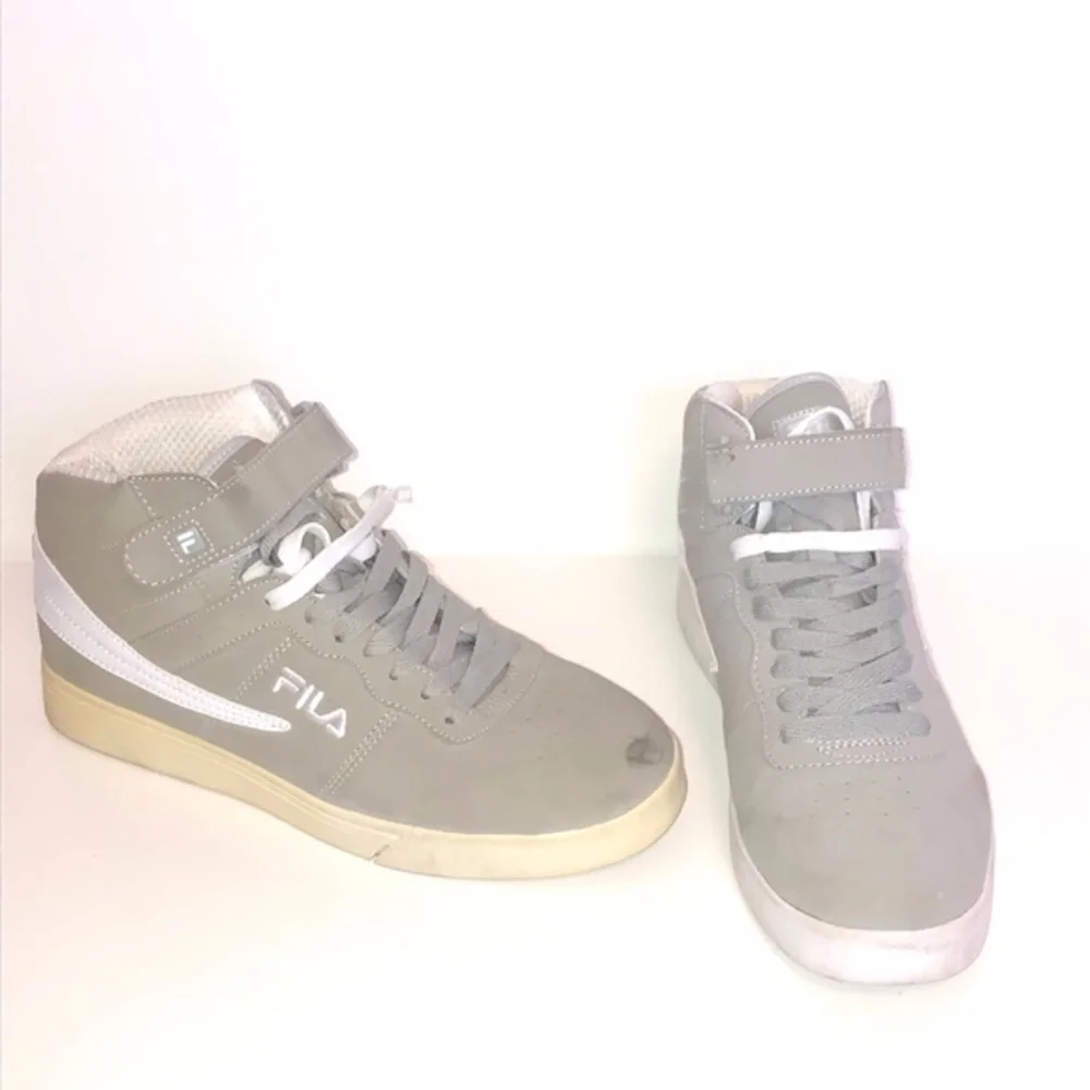 FILA High Top Gray Athletic Shoes Sneakers Size 9